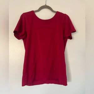 💗LuluLemon Raspberry Swiftly Tee no tag fits like sz 8 💗